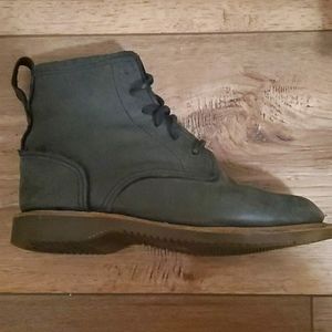 Excellent condition Dr. Martens Tadita